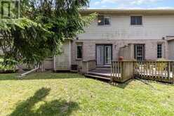 17 - 340 AMBLESIDE DRIVE | London Ontario | Slide Image Fifty
