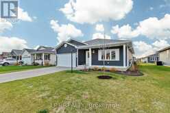 102 HURON HEIGHTS DRIVE | Goderich Ontario | Slide Image Two