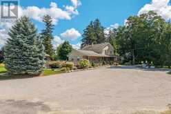 10072 ARGYLE STREET | North Middlesex Ontario | Slide Image Nine