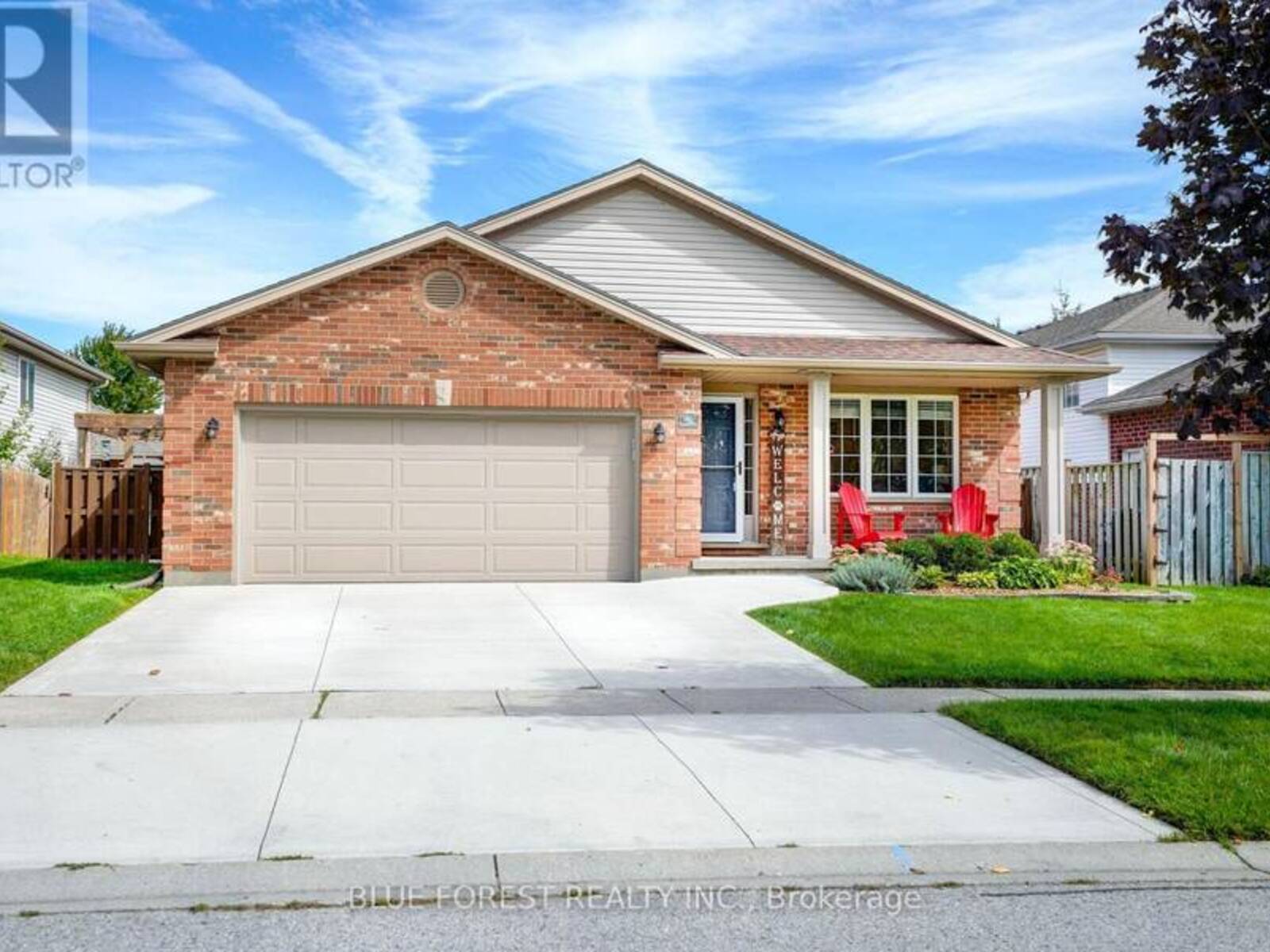 11 EDGEWELL CRESCENT, St. Thomas, Ontario N5P 4K8