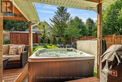 37 CALVERT LANE | Ilderton Ontario | Slide Image Twelve