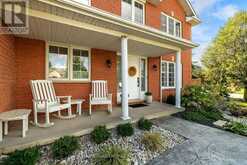 37 CALVERT LANE | Ilderton Ontario | Slide Image Four