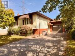 54 LYSANDA AVENUE London Ontario, N5Z 4L3