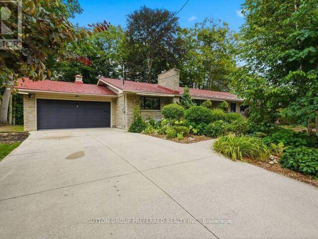 7 METAMORA CRESCENT London Ontario, N6G 1R2 - 5 Bedrooms Home For Sale
