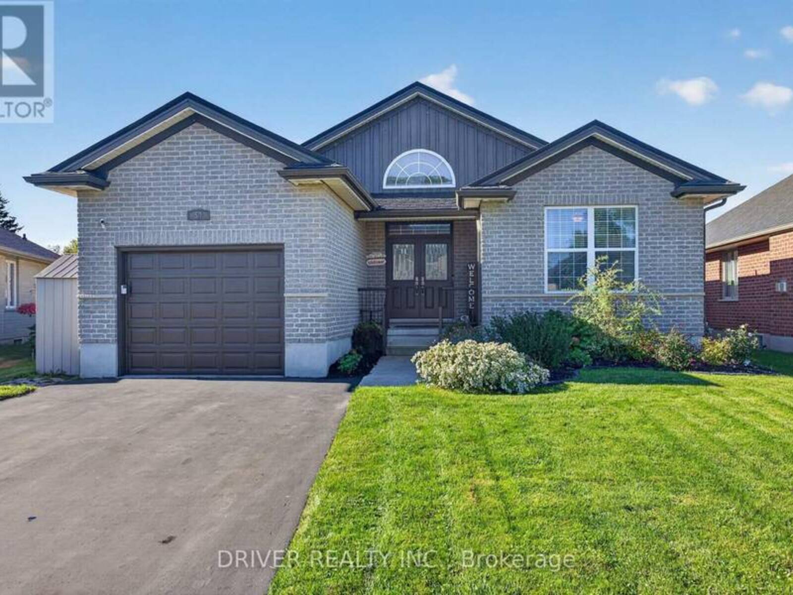 50 TREADWELL STREET, Aylmer, Ontario N5H 3J5
