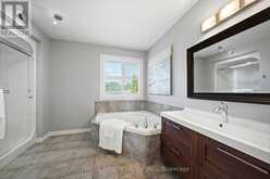 175 FOREST GROVE CRESCENT | Thames Centre Ontario | Slide Image Thirty-six