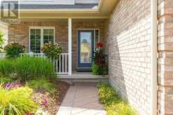 175 FOREST GROVE CRESCENT | Thames Centre Ontario | Slide Image Four
