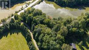 4191 CARRIAGE ROAD | Strathroy-Caradoc Ontario | Slide Image Thirty-one