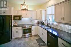 95 MIDDLESEX DRIVE | Strathroy-Caradoc Ontario | Slide Image Seventeen