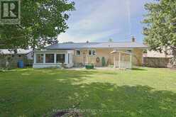 194 WEST PARK DRIVE | Parkhill Ontario | Slide Image Four