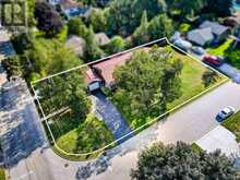 11 OUTER DRIVE | London Ontario | Slide Image Forty-three