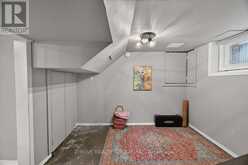 251 RIDOUT STREET S | London Ontario | Slide Image Thirty