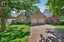 375 KINGBIRD COURT | London Ontario | Slide Image Nine