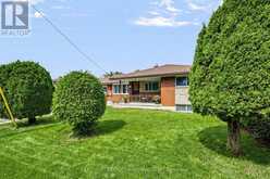 141 FAIRHAVEN CIRCLE | London Ontario | Slide Image Two