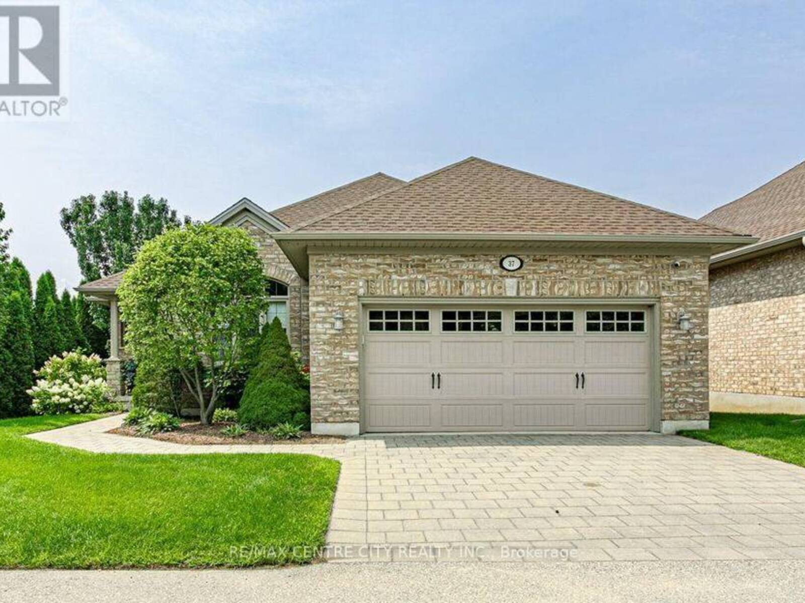 37 - 100 SOUTHGATE PARKWAY, St. Thomas, Ontario N5R 6M3