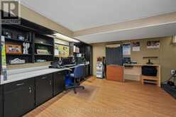 351 REYNOLDS ROAD | London Ontario | Slide Image Thirty-seven