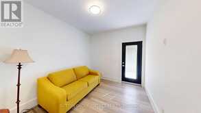 228 RIVERSIDE DRIVE | London Ontario | Slide Image Thirteen