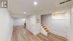 228 RIVERSIDE DRIVE | London Ontario | Slide Image Twenty-one