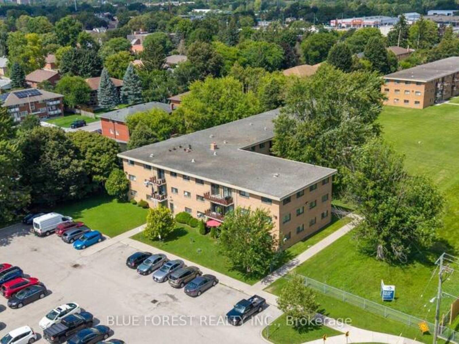112 - 1830 DUMONT STREET, London, Ontario N5W 2S1
