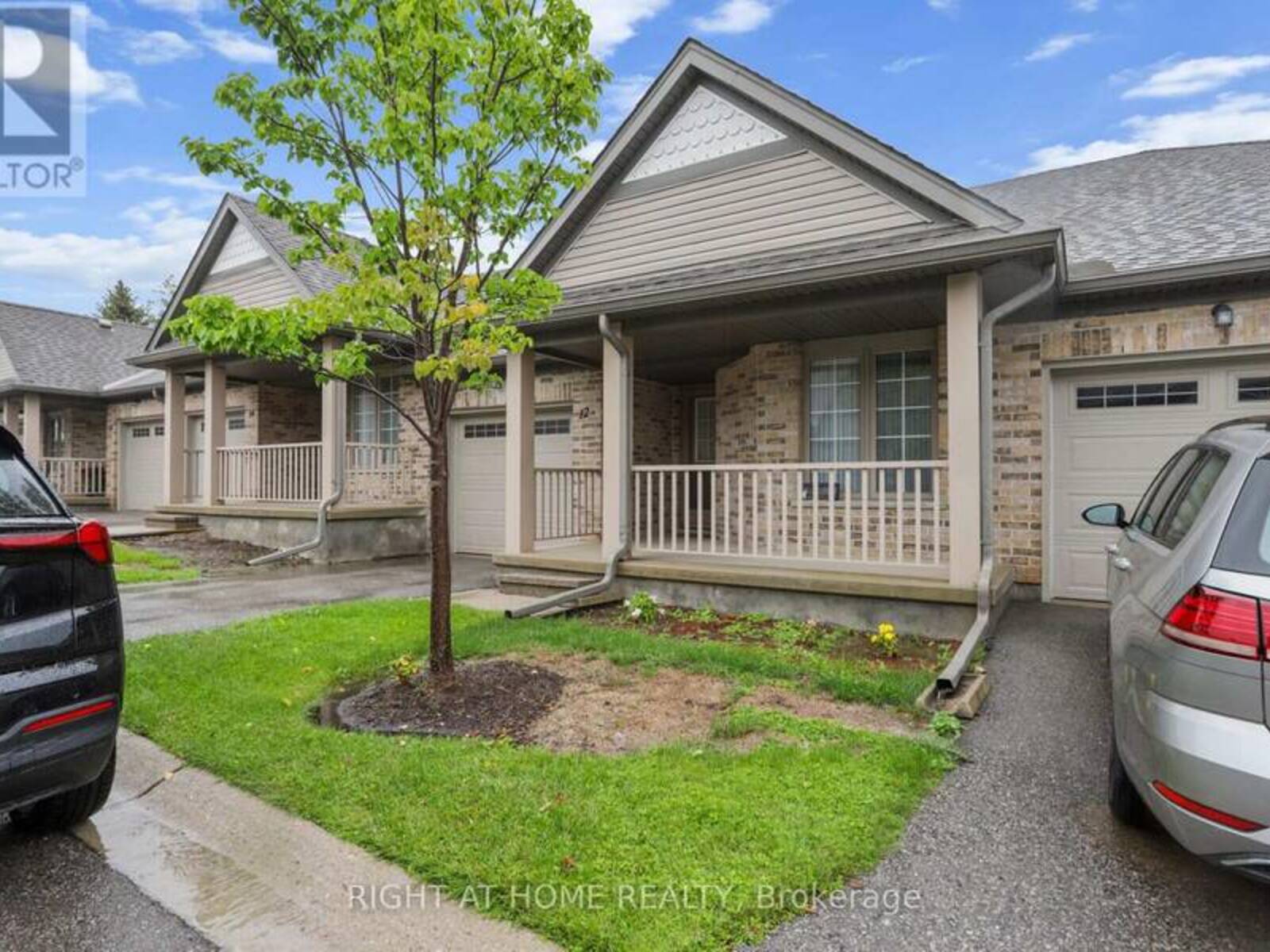 12 - 215 NORTH CENTRE ROAD, London, Ontario N5X 4E3