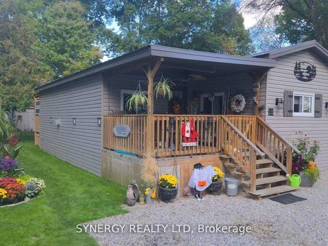 24749 PARK STREET Strathroy-Caradoc Ontario, N7G 1P4 - 2 Bedrooms Home For Sale