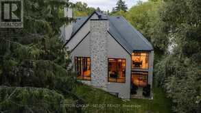 6 - 756 RIVERSIDE DRIVE | London Ontario | Slide Image One