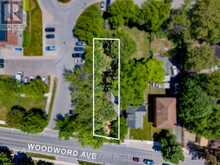 17 WOODWARD AVENUE | London Ontario | Slide Image Forty-seven