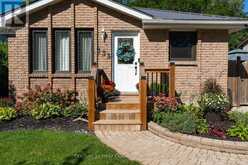133 ALBERT STREET | Lucan Biddulph Ontario | Slide Image Three