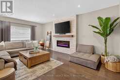419 BLACKACRES BOULEVARD | London Ontario | Slide Image Eleven
