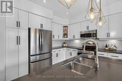 419 BLACKACRES BOULEVARD | London Ontario | Slide Image Fifteen