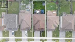 419 BLACKACRES BOULEVARD | London Ontario | Slide Image Two