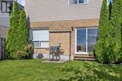 2504 MEADOWGATE BOULEVARD | London Ontario | Slide Image Twenty-seven