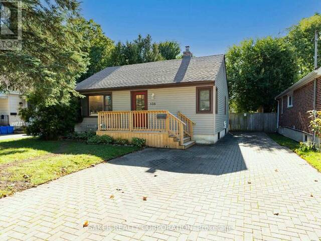 139 LINWOOD STREET London Ontario, N5Y 1W5 - 2 Bedrooms Home For Sale