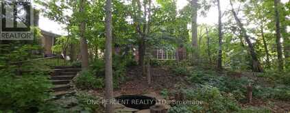 86 HALIBURTON ROAD | London Ontario | Slide Image Forty-seven