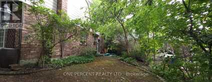 86 HALIBURTON ROAD | London Ontario | Slide Image Four