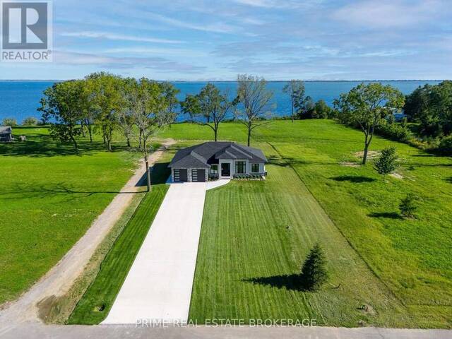 9 BLACK WALNUT DRIVE St. Williams Ontario, N0E 1P0 - 5 Bedrooms Waterfront Home For sale