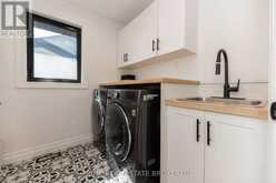 205 MARTIN ROAD | Strathroy-Caradoc Ontario | Slide Image Thirty-eight