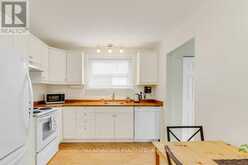 581 GALWAY DRIVE | Burlington Ontario | Slide Image Sixteen