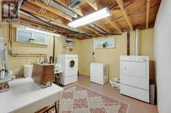 581 GALWAY DRIVE | Burlington Ontario | Slide Image Thirty-one