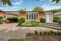 581 GALWAY DRIVE | Burlington Ontario | Slide Image Four
