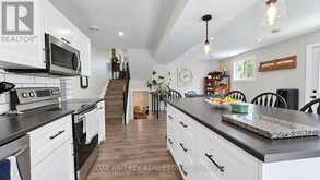 196 SOUTHFIELD DRIVE | Strathroy-Caradoc Ontario | Slide Image Seventeen