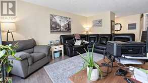 196 SOUTHFIELD DRIVE | Strathroy-Caradoc Ontario | Slide Image Eight