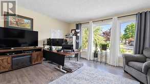 196 SOUTHFIELD DRIVE | Strathroy-Caradoc Ontario | Slide Image Nine