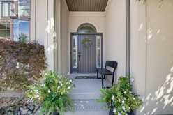 3301 MCLAUCHLAN COURT | London Ontario | Slide Image Three