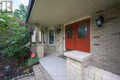 384 EASTCASTLE PLACE | London Ontario | Slide Image Four