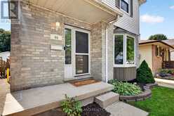 44 SPEIGHT CRESCENT | London Ontario | Slide Image Three
