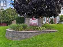 32 - 110 DEVERON CRESCENT | London Ontario | Slide Image Two