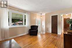 1006 APACHE ROAD | London Ontario | Slide Image Twelve