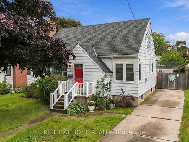 139 GORDON STREET Sarnia Ontario, N7T 6N7 - 3 Bedrooms Home For Sale