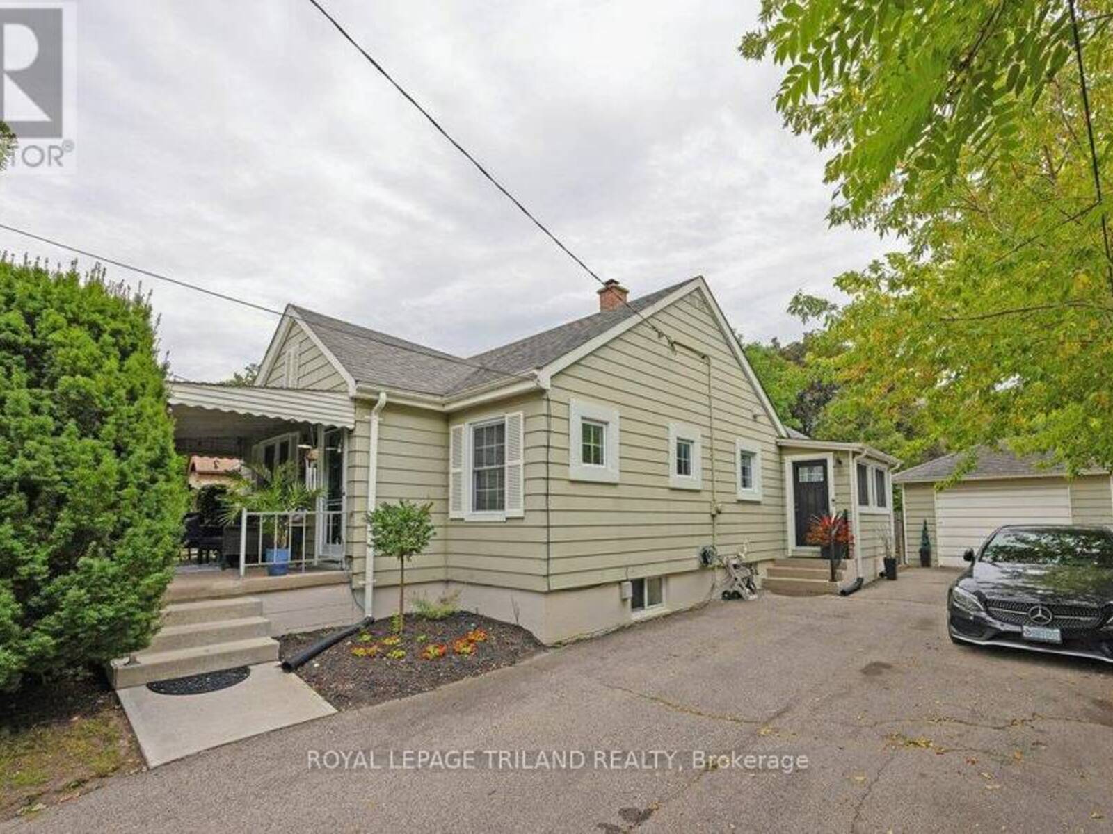 47 ALEXANDRA STREET, London, Ontario N6C 2A9